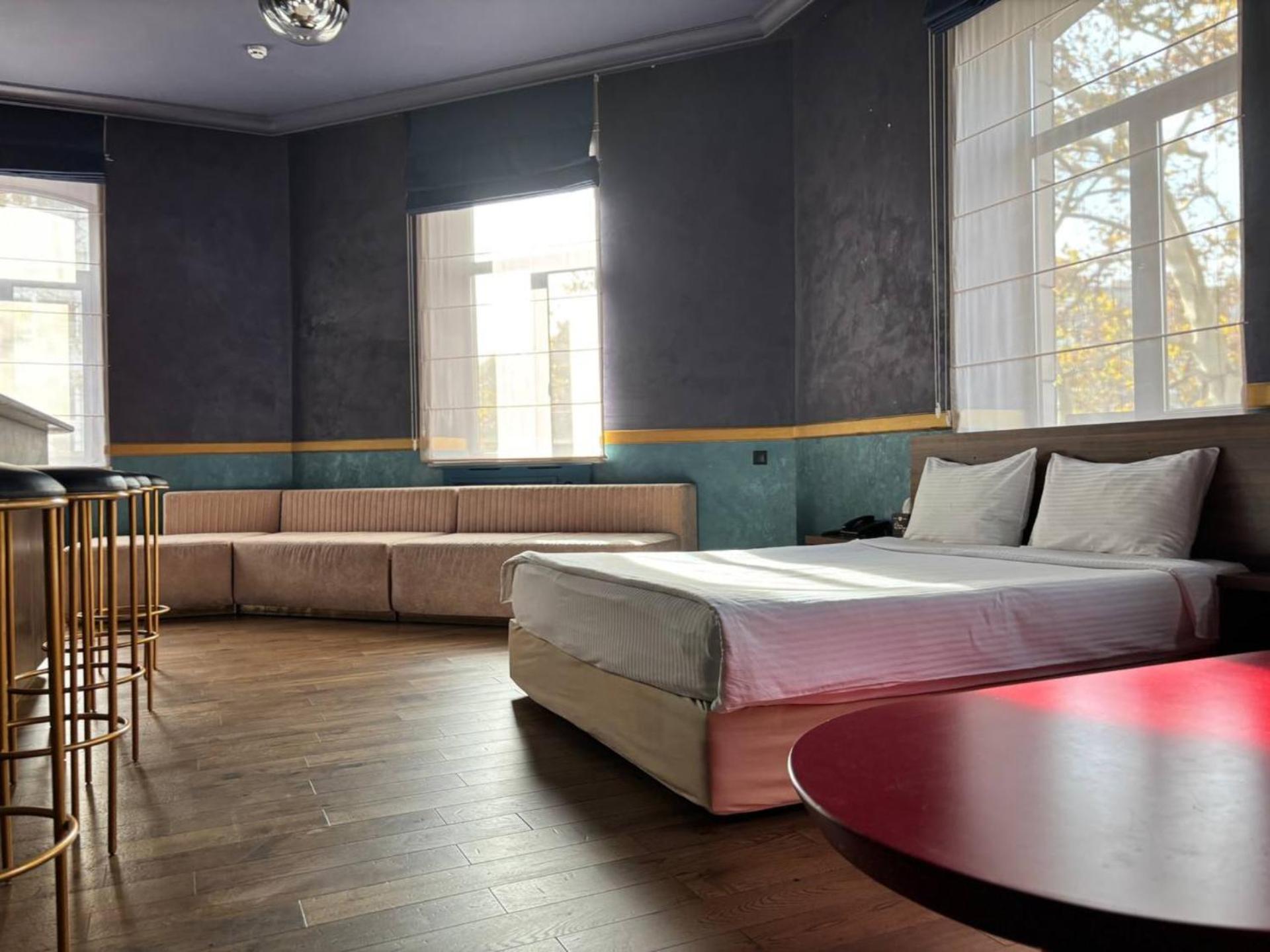 Hotel Odeska Astoria Odessa Esterno foto
