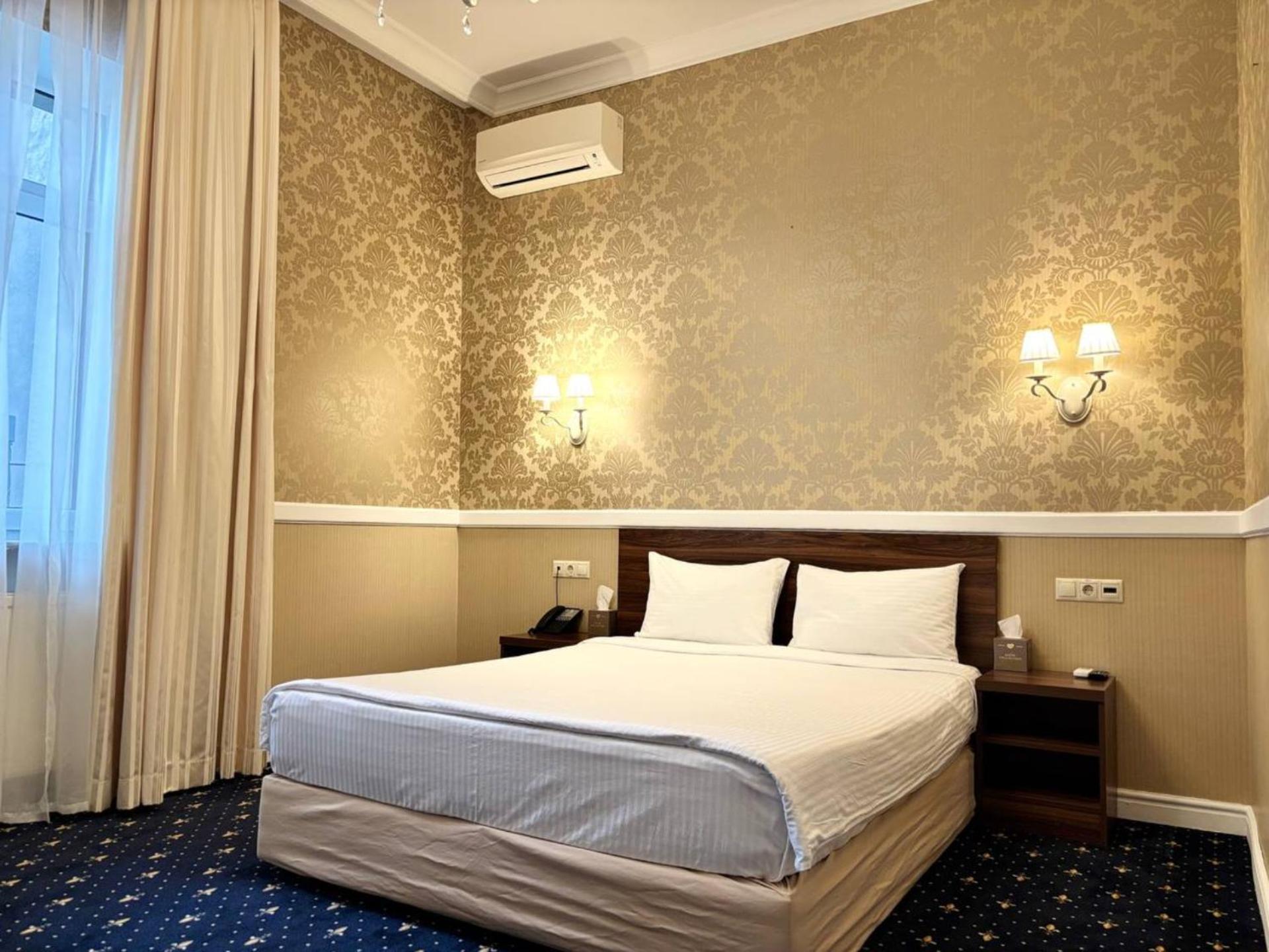 Hotel Odeska Astoria Odessa Esterno foto